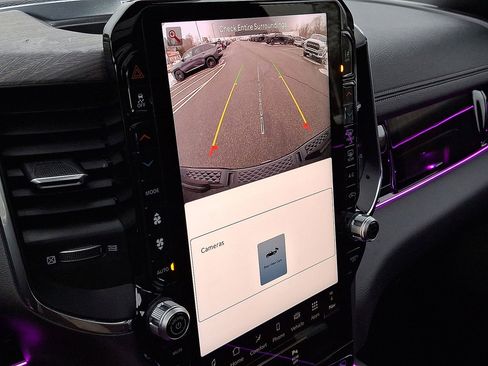 Used 2026 RAM 1500 Laramie w/ Night Edition image 15