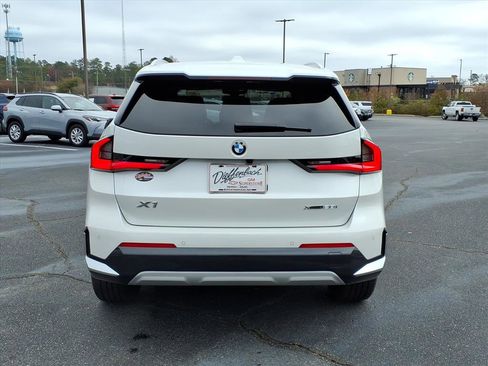 Used 2025 BMW X1 xDrive28i image 17