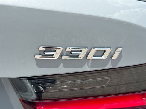 New 2026 BMW 330i Sedan w/ M Sport Package RWD image 11