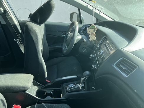 Used 2013 Honda Civic LX image 4