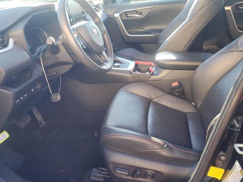 Used 2021 Toyota RAV4 TRD Off-Road w/ TRD Off-Road Weather Package AWD/4WD image 9