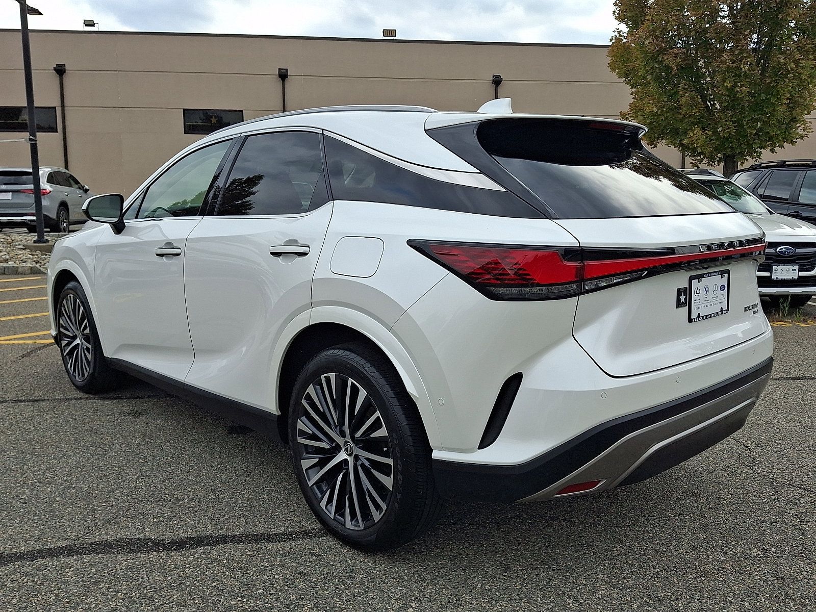 Certified 2024 Lexus RX 350 Premium Plus w/ Convenience Package AWD/4WD image 4