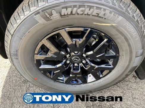 New 2026 Nissan Frontier SV image 9