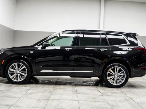 Used 2024 Cadillac XT6 Premium Luxury w/ LPO, Floor Liner Package AWD/4WD image 9