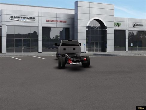 New 2026 RAM 5500 Tradesman w/ Chrome Appearance Group image 6