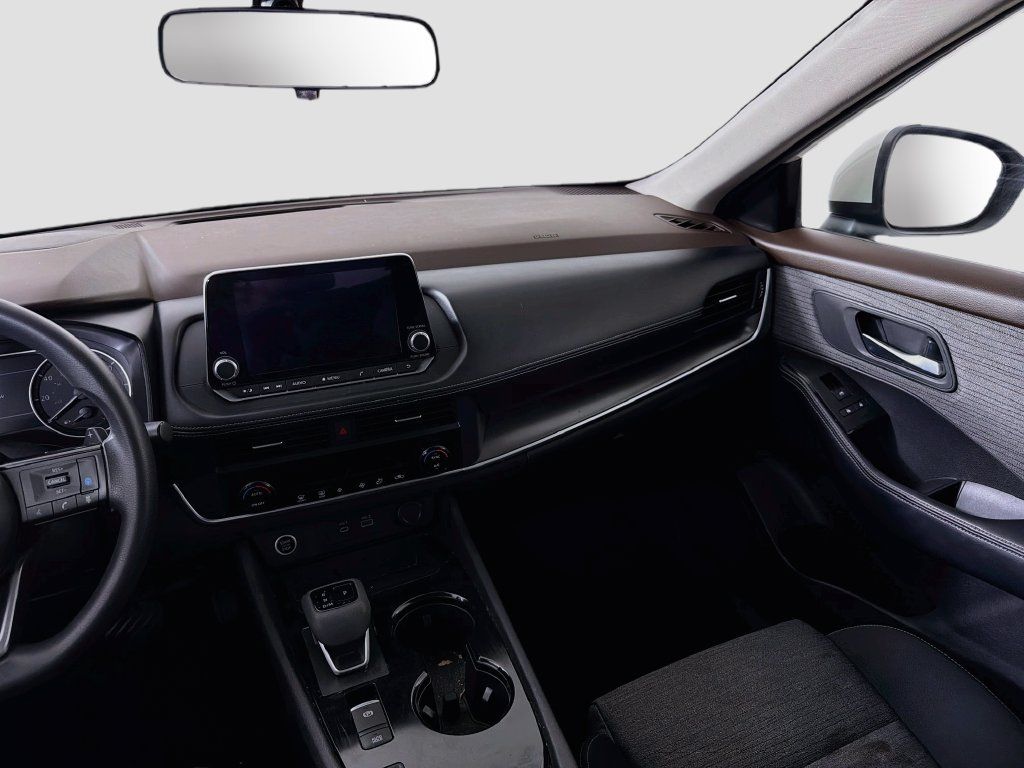 Used 2023 Nissan Rogue SV FWD image 25