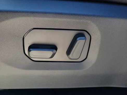 New 2026 Jeep Gladiator Sport AWD/4WD image 14