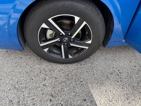Used 2025 Nissan Sentra SV FWD image 24