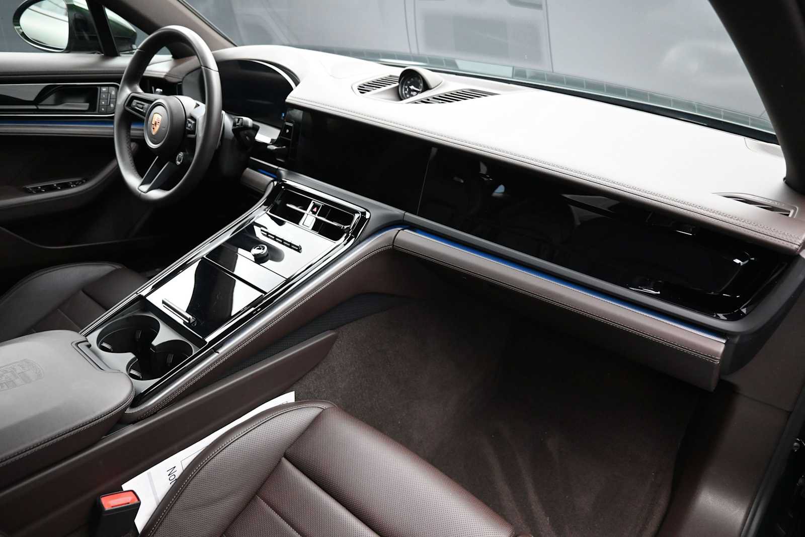 New 2026 Porsche Panamera RWD image 21
