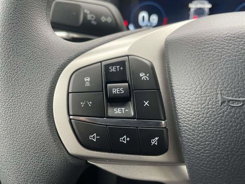 New 2026 Ford Explorer Active image 23