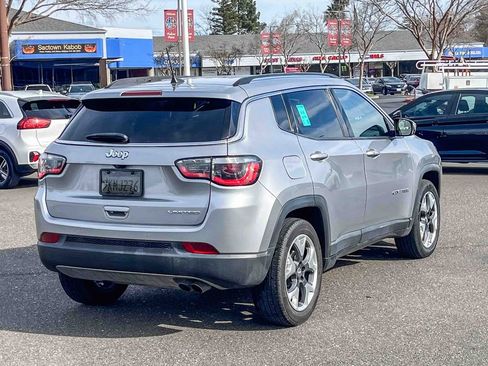 Used 2018 Jeep Compass Limited w/ Navigation Group image 4