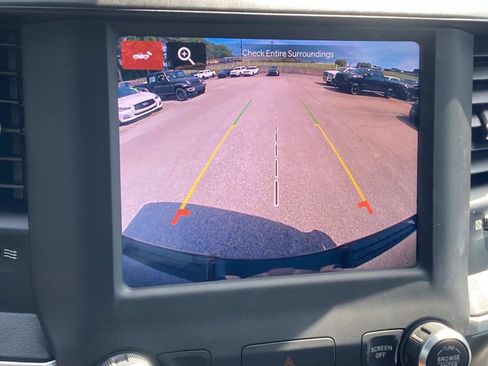 Used 2023 RAM 1500 Big Horn RWD image 31