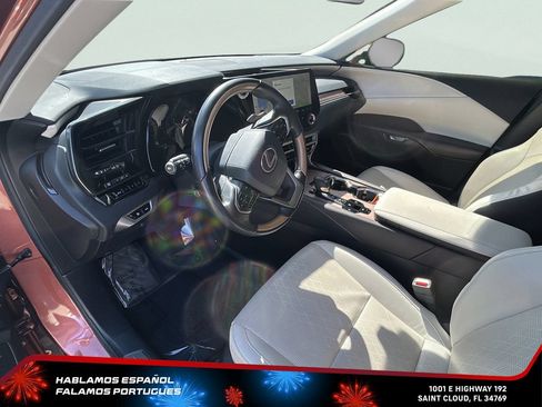 Used 2023 Lexus RX 350 Premium Plus w/ Cold Area Package FWD image 13