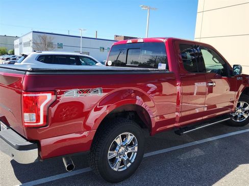 Used 2015 Ford F150 XLT w/ Equipment Group 302A Luxury AWD/4WD image 4