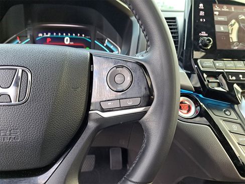 Used 2023 Honda Odyssey Touring image 21