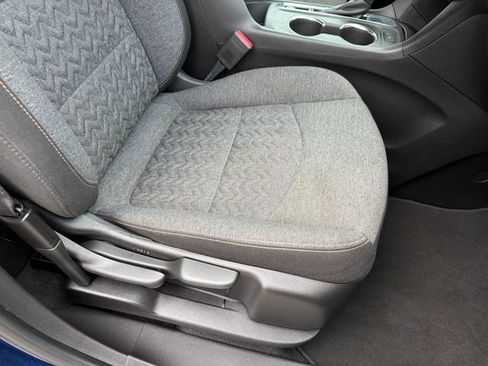Used 2022 Chevrolet Equinox LT FWD image 26
