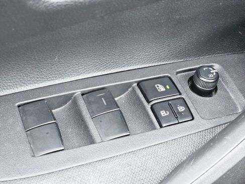 Used 2024 Toyota Corolla LE image 21