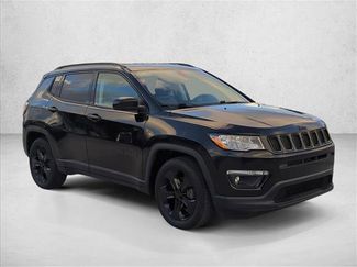 Used 2021 Jeep Compass Latitude video 3