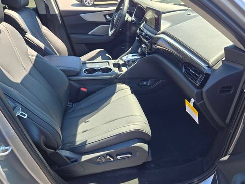 Certified 2026 Acura MDX SH-AWD image 7
