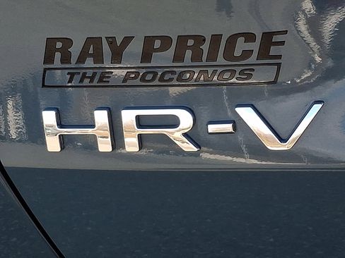 Certified 2025 Honda HR-V Sport image 29