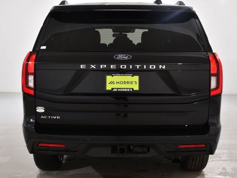 Used 2025 Ford Expedition Active image 13
