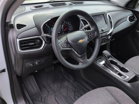 Used 2024 Chevrolet Equinox LT w/ LPO, Floor Liner Package image 10