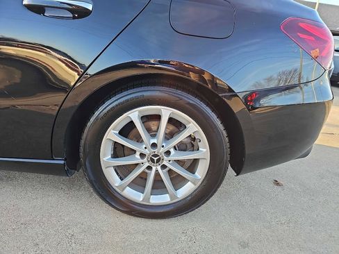 Used 2021 Mercedes-Benz A 220 image 12