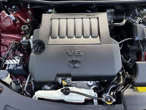 Used 2013 Toyota Avalon XLE Touring FWD image 21