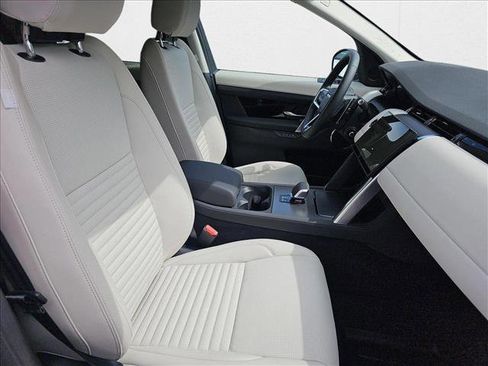New 2025 Land Rover Discovery Sport S image 10