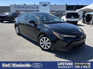 Used 2023 Toyota Corolla LE image 1