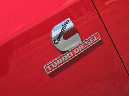 Used 2022 RAM 3500 Limited AWD/4WD image 12