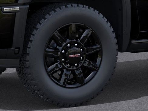 New 2025 GMC Sierra 2500 AT4 w/ AT4 Premium Plus Package image 9
