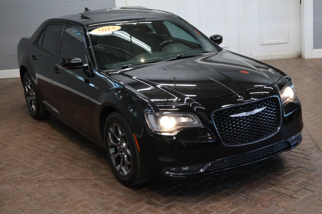 Used 2015 Chrysler 300 S w/ 300S Premium Group AWD/4WD image 26