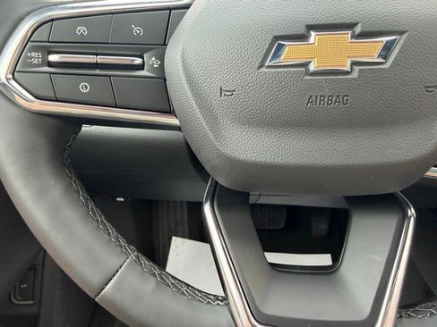 Used 2026 Chevrolet Equinox LT w/ Convenience Package II AWD/4WD image 18