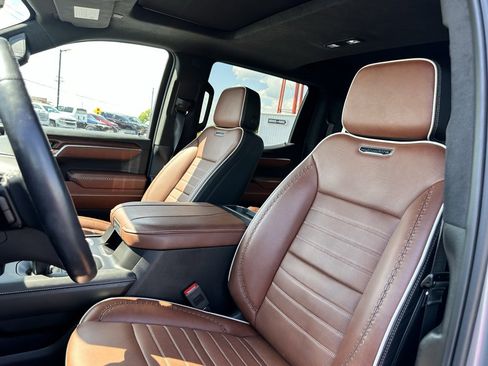 Used 2024 GMC Sierra 1500 Denali Ultimate image 47