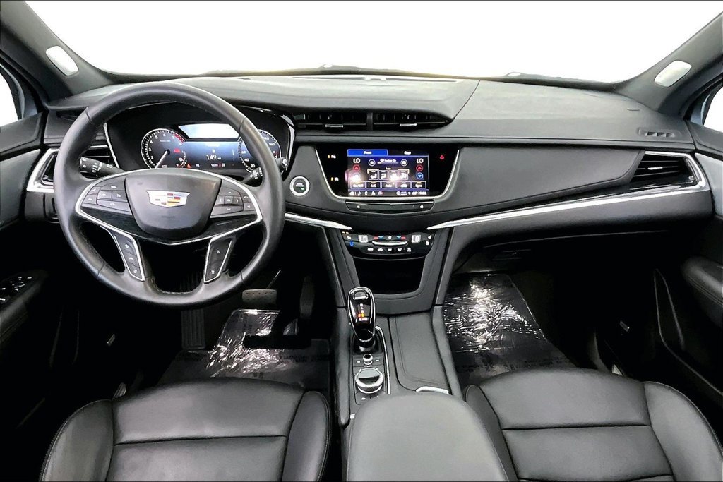 Used 2025 Cadillac XT5 Premium Luxury AWD/4WD image 18