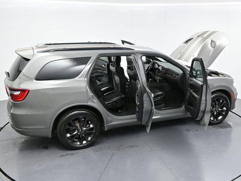 Used 2022 Dodge Durango R/T w/ Hemi Orange Plus Package AWD/4WD image 39