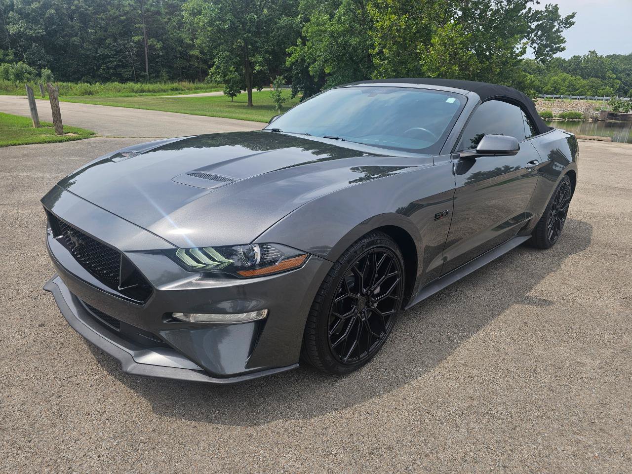 Used 2020 Ford Mustang GT Premium RWD image 11