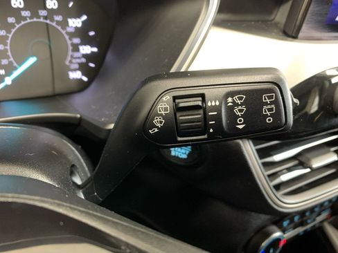 Used 2022 Ford Escape SEL w/ Class II Trailer Tow Package image 35