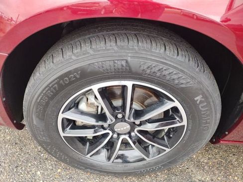 Used 2019 Dodge Grand Caravan GT image 29