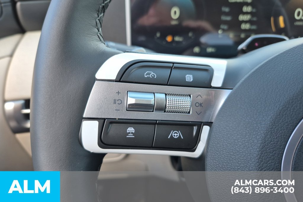 Certified 2026 Hyundai Tucson Limited FWD image 35
