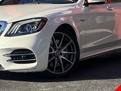 Used 2018 Mercedes-Benz S 450 Sedan image 2