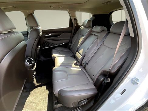 Used 2019 Hyundai Santa Fe FWD image 22