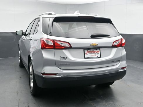 Used 2018 Chevrolet Equinox Premier image 6