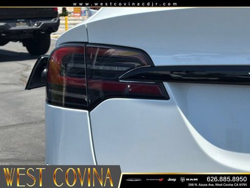 Used 2023 Tesla Model X AWD/4WD image 14