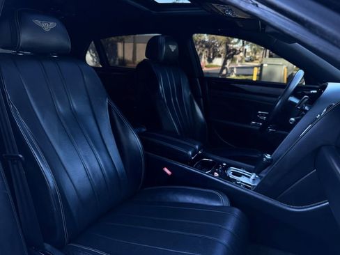Used 2014 Bentley Flying Spur W12 image 35