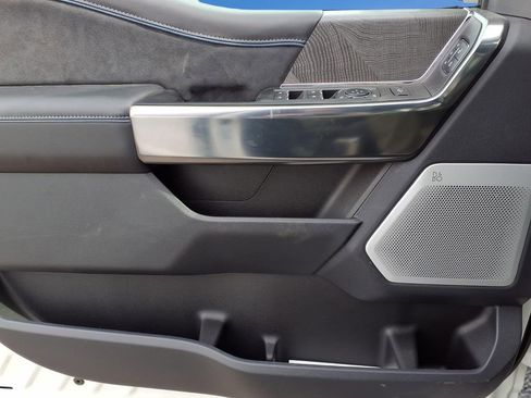 New 2025 Ford F450 Platinum image 13