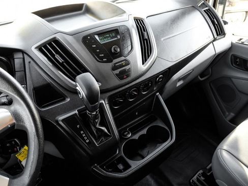 Used 2015 Ford Transit 250 148 Medium Roof image 18