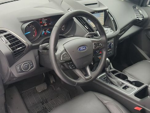 Used 2018 Ford Escape Titanium image 14