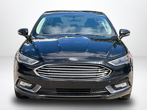 Used 2017 Ford Fusion Titanium FWD image 2